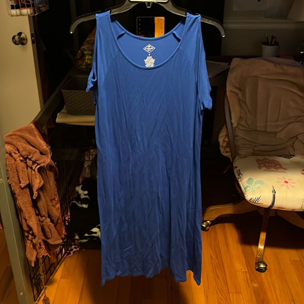A nice blue dress